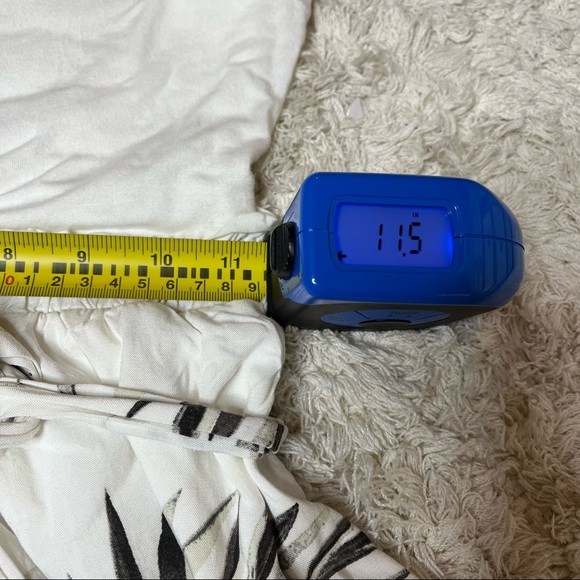 Sage leaf pattern romper - Picture 16 of 16